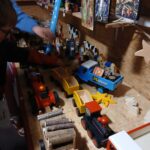 04.06 - 33 - Boutique de jouets en bois